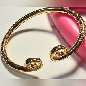 Gold Bracelet with carved detailing